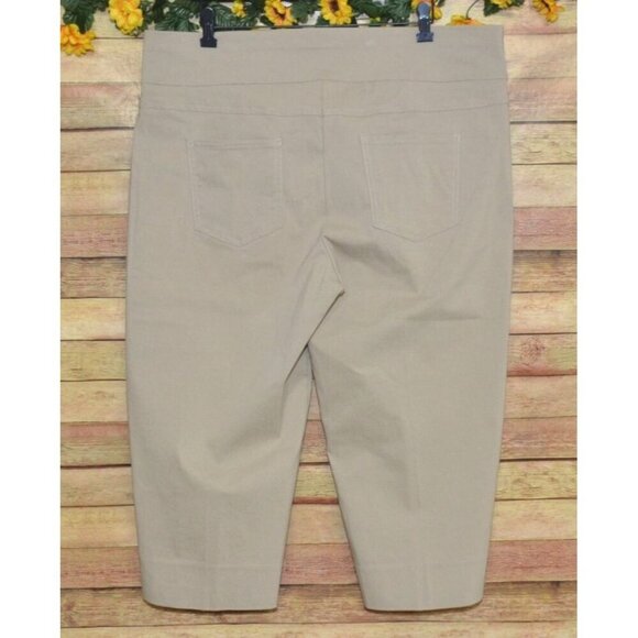 Ruby Rd. Khaki Tan Ladies 20W Stretch Capri Pants Classic Slimming Waist - Picture 5 of 9